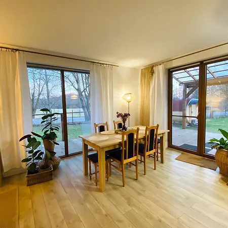 Dom Caloroczny Nad Jeziorem Brajnickim *