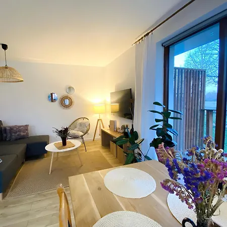 Dom Caloroczny Nad Jeziorem Brajnickim Holiday home Brajniki