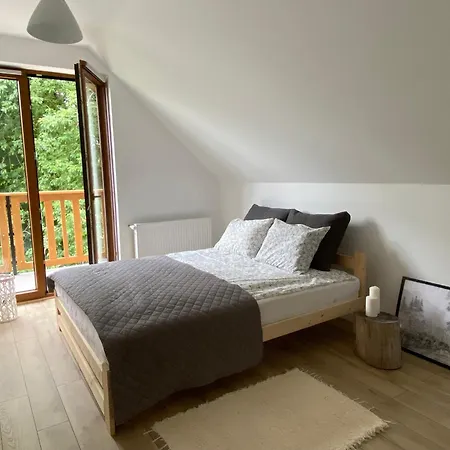 Dom Caloroczny Nad Jeziorem Brajnickim Holiday home *