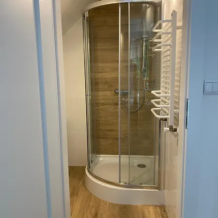 Dom Caloroczny Nad Jeziorem Brajnickim * Brajniki